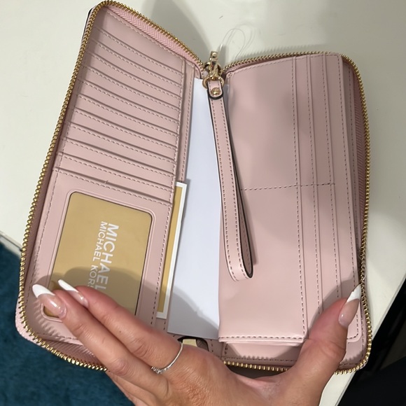 Wallet MK - Picture 2 of 4